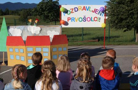 SPREJEM PRVOŠOLČKOV BEGUNJE 11 FOTO LJUBO VUKELIČ